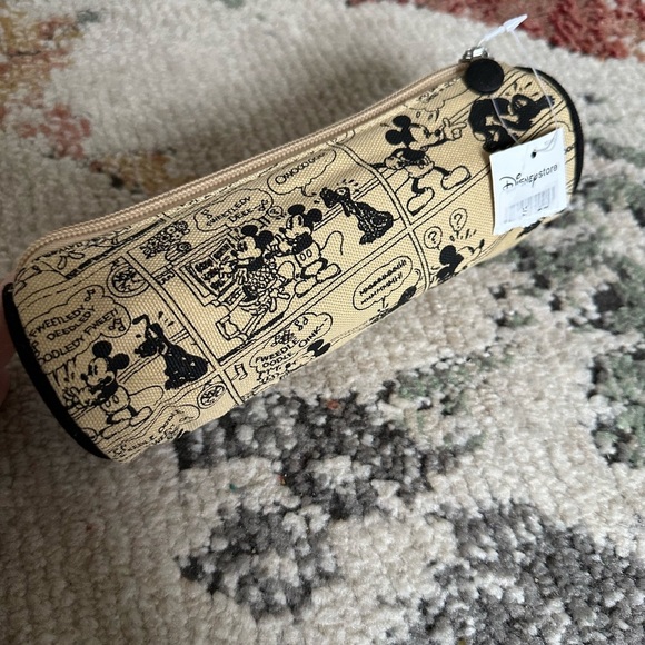 New Disney Store Mickey Mouse VTG Cartoon Comic Strip Zip Pencil/Makeup pouch - Picture 11 of 16